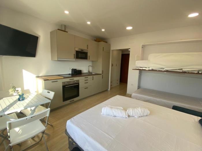 Loft En Pleno Centro De La Ciudad Apartment Аликанте Екстериор снимка